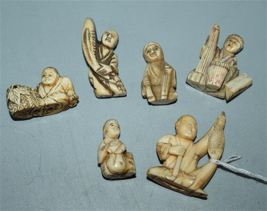 Six Japanese carved ivory netsuke, various(-)